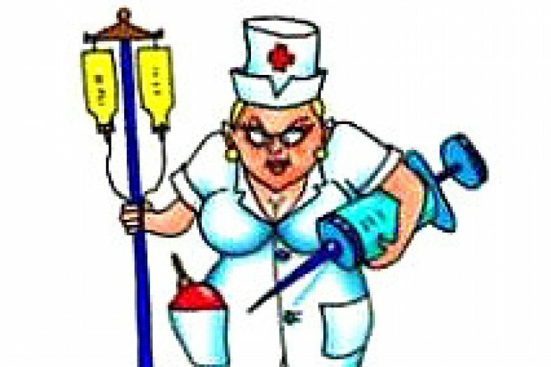 Медсестрички отдаются главному врачу прямо в процедурной