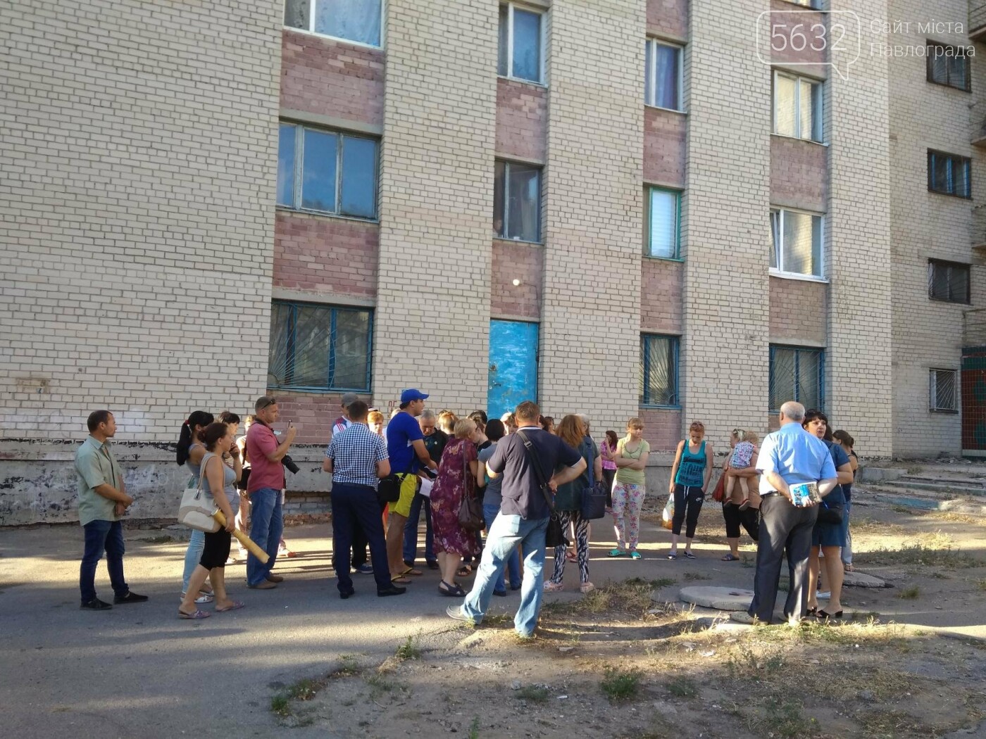 Жители общежитий Павлограда снова митинговали, фото-2 Жители общежитий Павлограда снова митинговали, фото-2