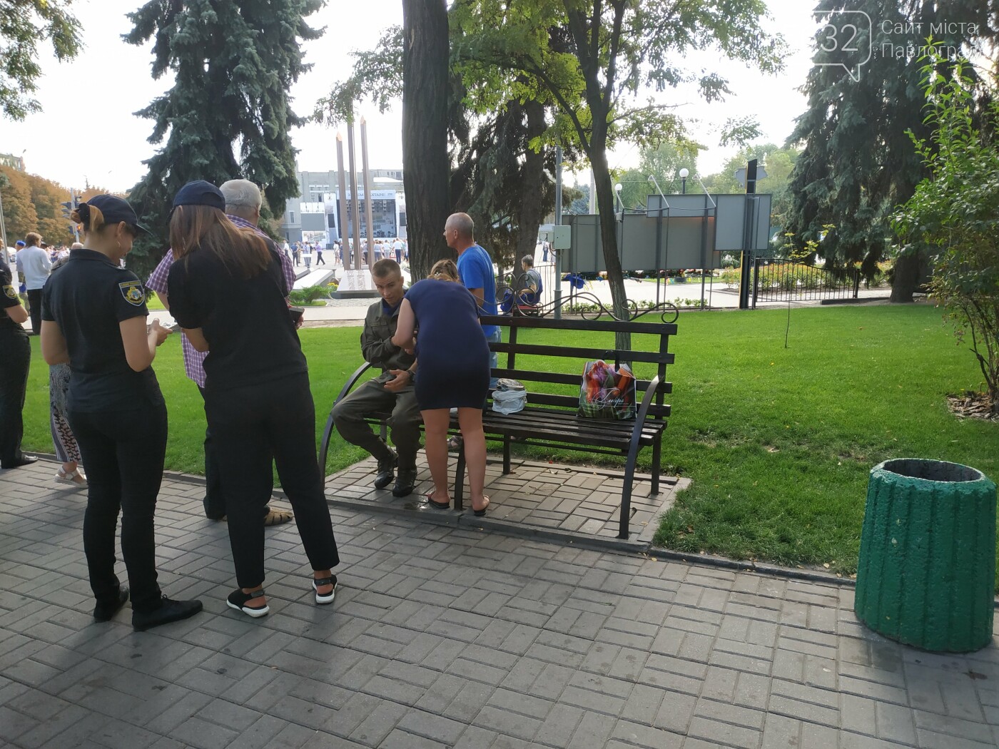 В Павлограде отметили День государственного флага (ФОТОРЕП..., фото-14 В Павлограде отметили День государственного флага (ФОТОРЕПОРТАЖ), фото-14