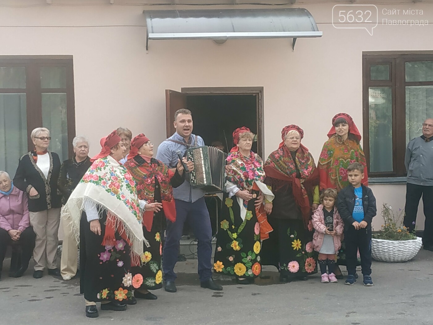 В Павлограде презентовали обновлённый Дом культуры Ветеранов, фото-3 В Павлограде презентовали обновлённый Дом культуры Ветеранов, фото-3