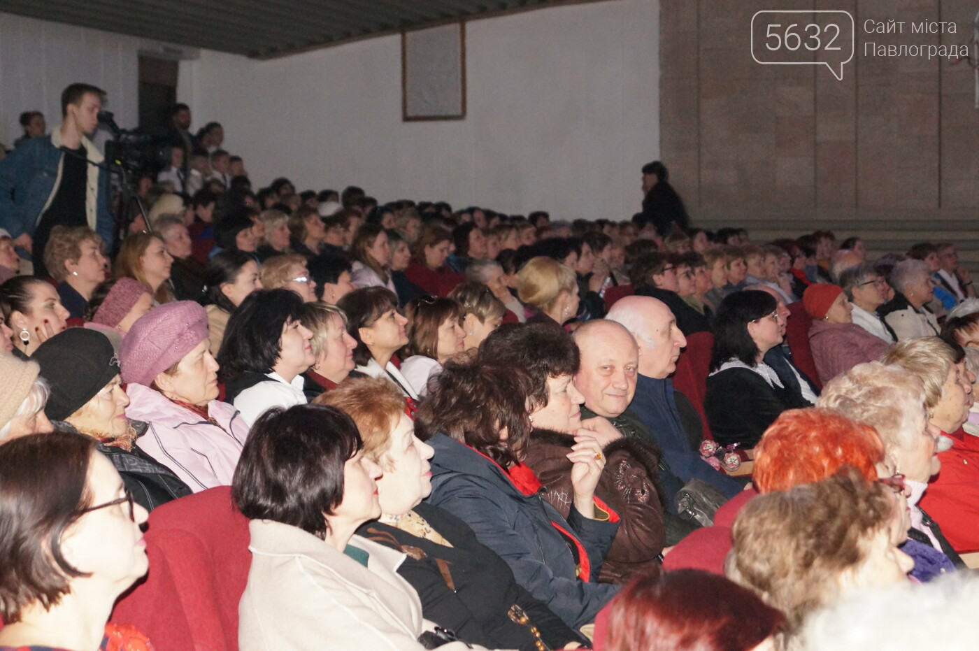 В Павлограде поздравили женщин с наступающим праздником вес..., фото-5 В Павлограде поздравили женщин с наступающим праздником весны (ФОТОРЕПОРТАЖ), фото-5