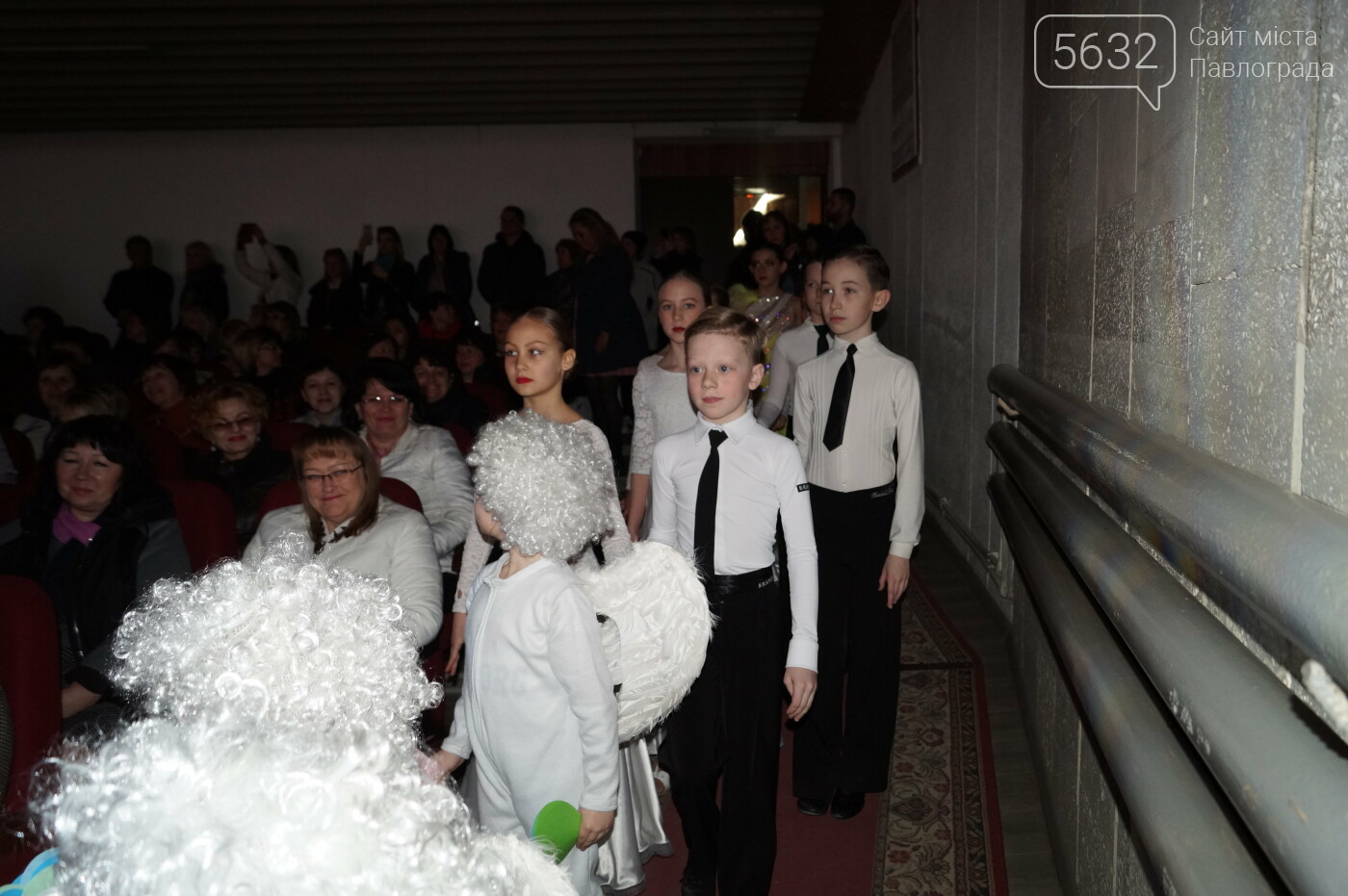 В Павлограде поздравили женщин с наступающим праздником ве..., фото-16 В Павлограде поздравили женщин с наступающим праздником весны (ФОТОРЕПОРТАЖ), фото-16