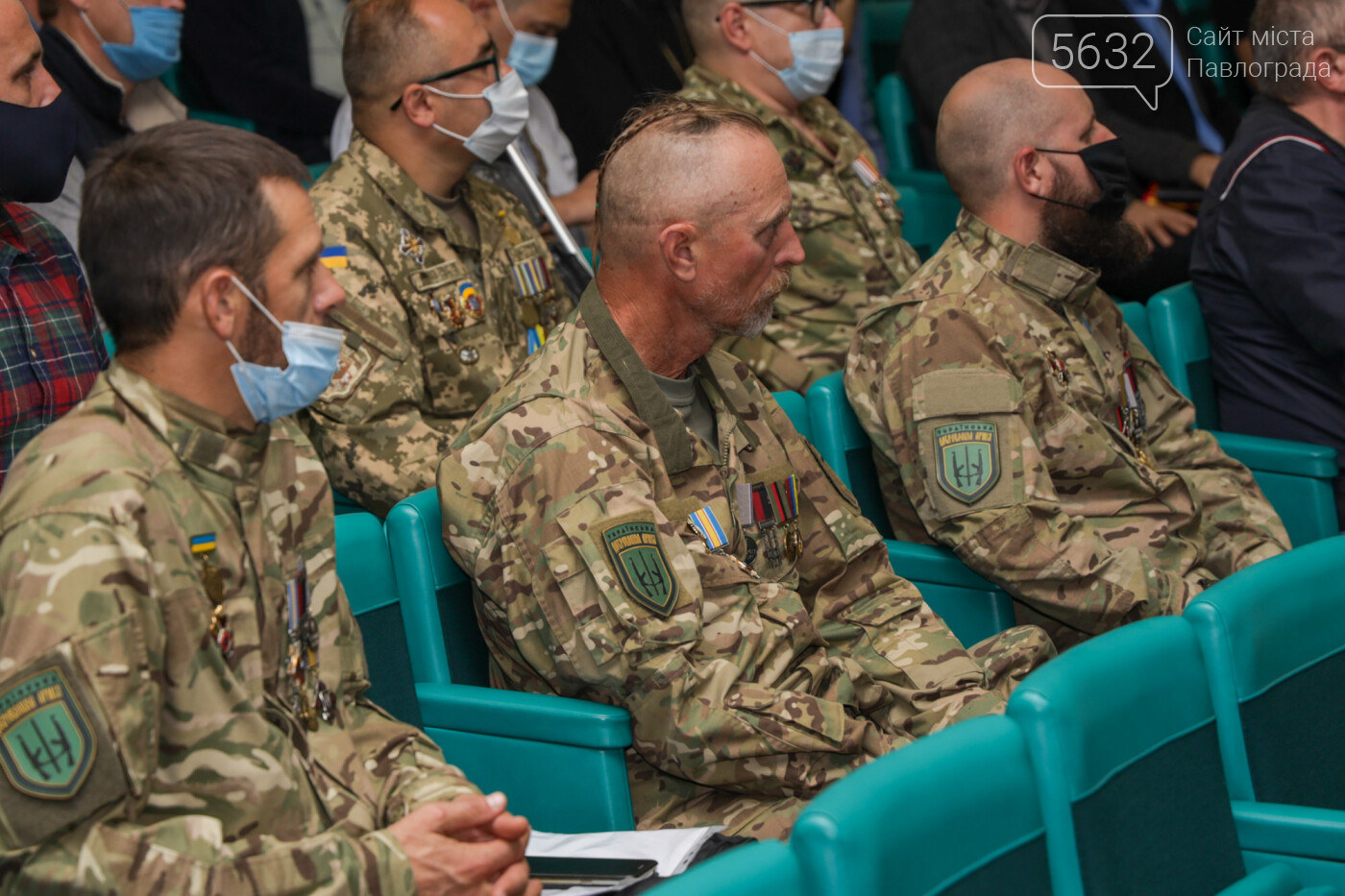 Павлоградским ветеранам АТО/ООС вручили награды, фото-3 Павлоградским ветеранам АТО/ООС вручили награды, фото-3