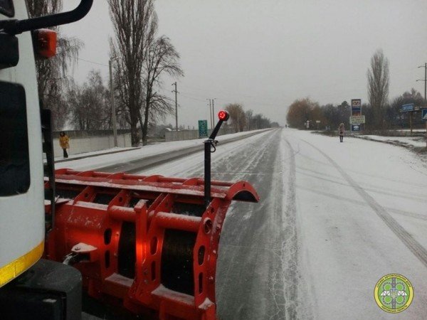 Западные районы Днепропетровщины уже накрыло снегом, фото-1 Западные районы Днепропетровщины уже накрыло снегом, фото-1