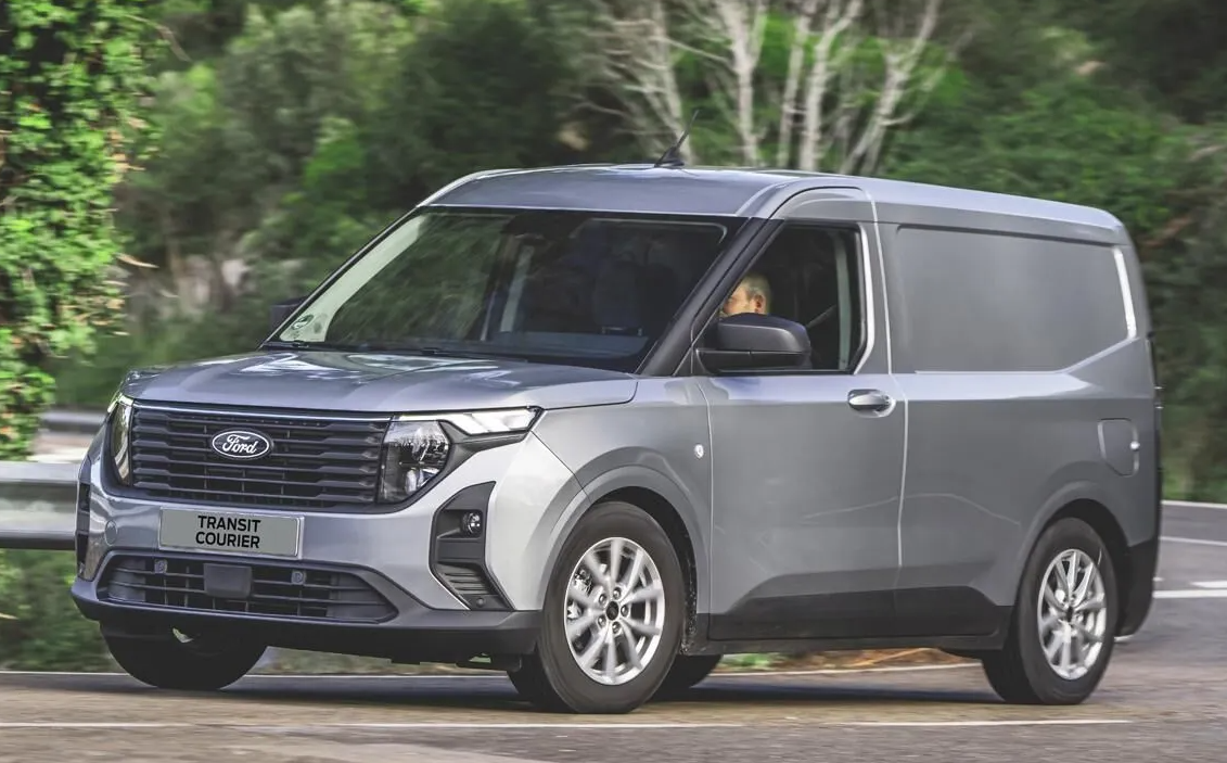 Ford Transit Courier комплектації: яку версію обрати для бізнесу та щоденних поїздок Ford Transit Courier комплектації: яку версію обрати для бізнесу та щоденних поїздок