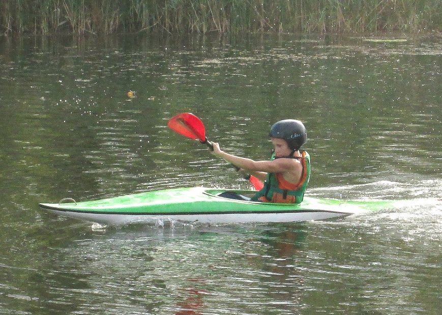 туристы водники павлограл3